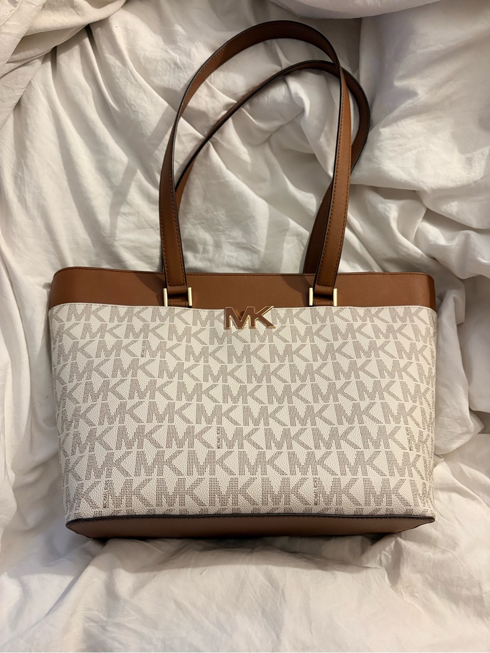 Michael Kors Charlotte Large Logo and Leather Top-Zip Tote